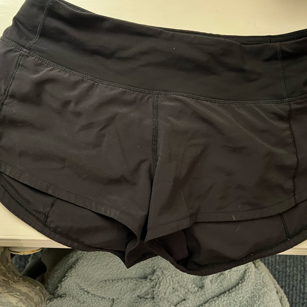 LuLuLemon Shorts! Speed Up Low Rise Lined Shorts, 2.5 inch